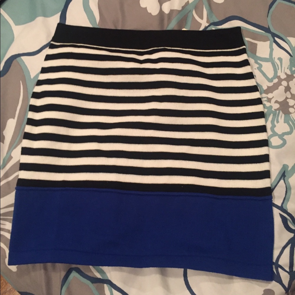 Cute Forever 21 skirt.
